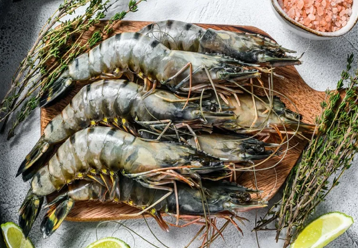 Jambo prawn Gross: (480 - 500 Gm Net: 200 - 250gm)